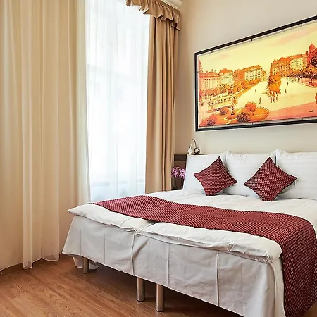 Lion Premium Hotel Budapest Exterior photo